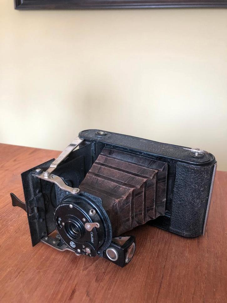 Appareil photo pliable ancien Cenei, Collections, Appareils photo & Matériel cinématographique, Appareils photo, Avant 1940, Enlèvement