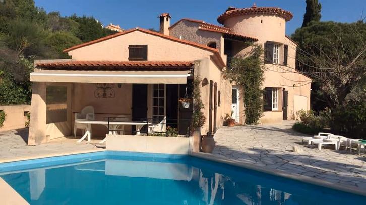 A LOUER : villa avec piscine/Côte d'Azur/Les issambres, Vacances, Maisons de vacances | France, Provence et Côte d'Azur, Maison de campagne ou Villa