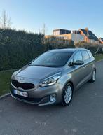 Kia Carens 1.7 CRDI homologué à vendre ! ! ! ! décideur rapi, Autos, Achat, Attache-remorque, Boîte manuelle, Particulier
