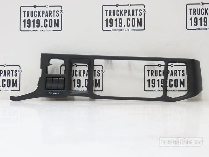 Scania 2404033 |  Afdekkap, Autos : Pièces & Accessoires, Pièces camion, Utilisé, Enlèvement