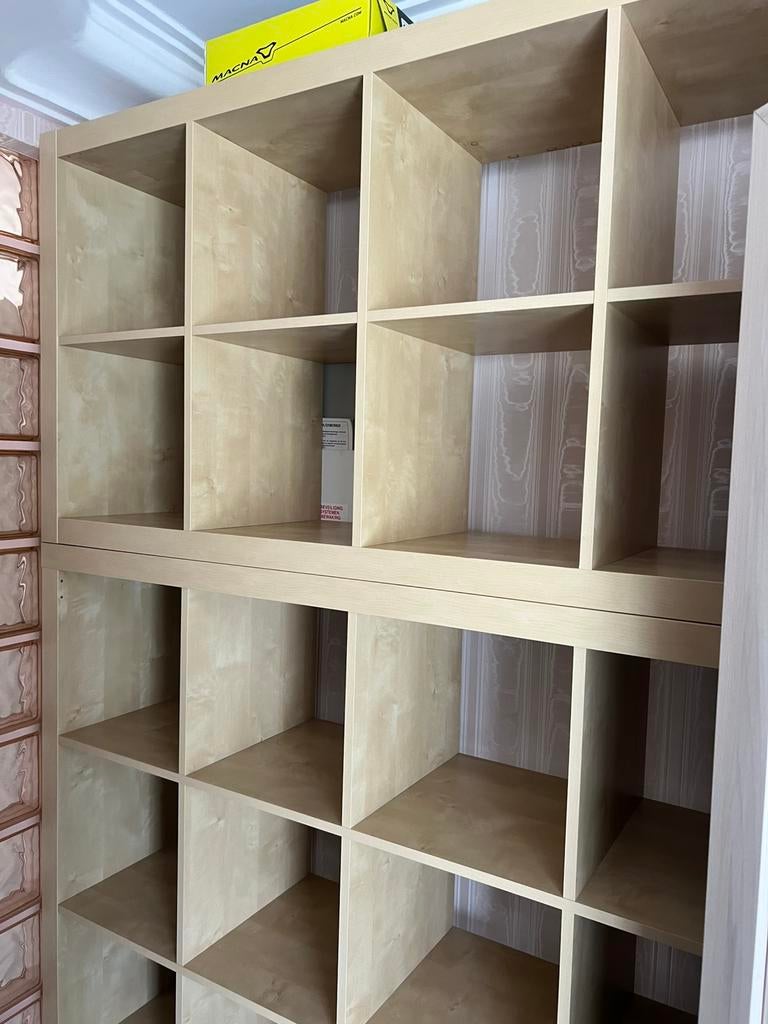 Armoire à compartiments multiples - Pratique et élégante, Enlèvement, Comme neuf