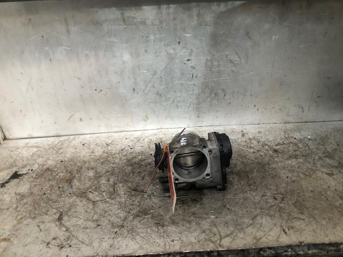 Boîtier accélérateur d'un Volkswagen Golf, Autos : Pièces & Accessoires, Moteurs & Accessoires, Volkswagen, Utilisé, 3 mois de garantie