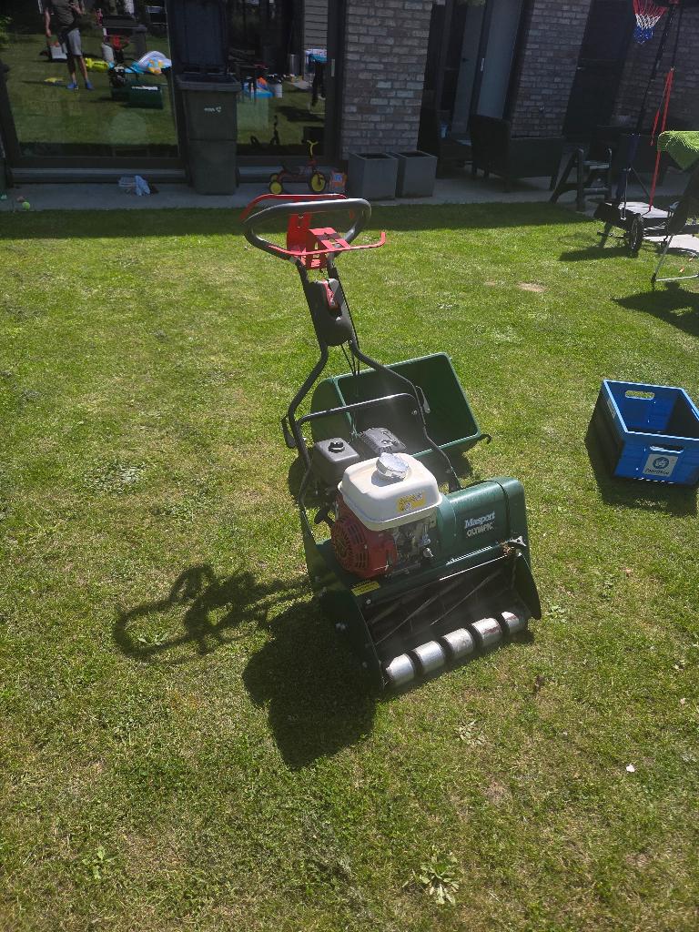Tondeuse Masport Olympic 500 cylindres avec moteur, Masport, Bac de ramassage, Tondeuses à gazon à essence, Comme neuf