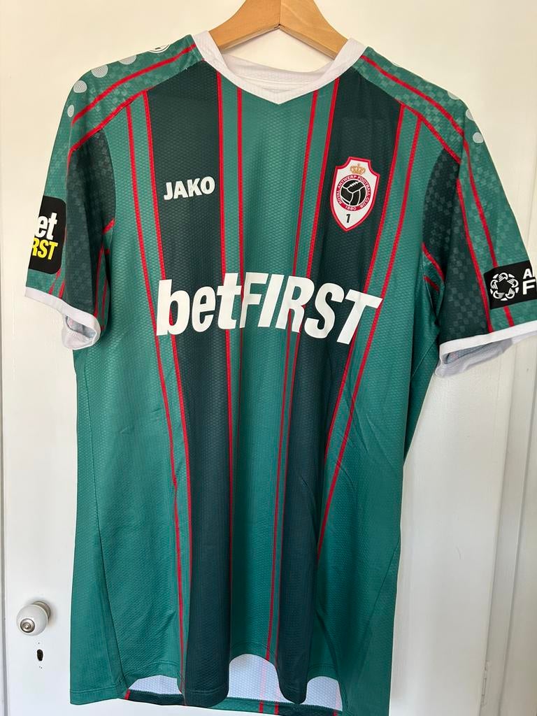 Royal antwerp fc dennis odoi 6, Verzamelen, Ophalen of Verzenden, Zo goed als nieuw, Shirt