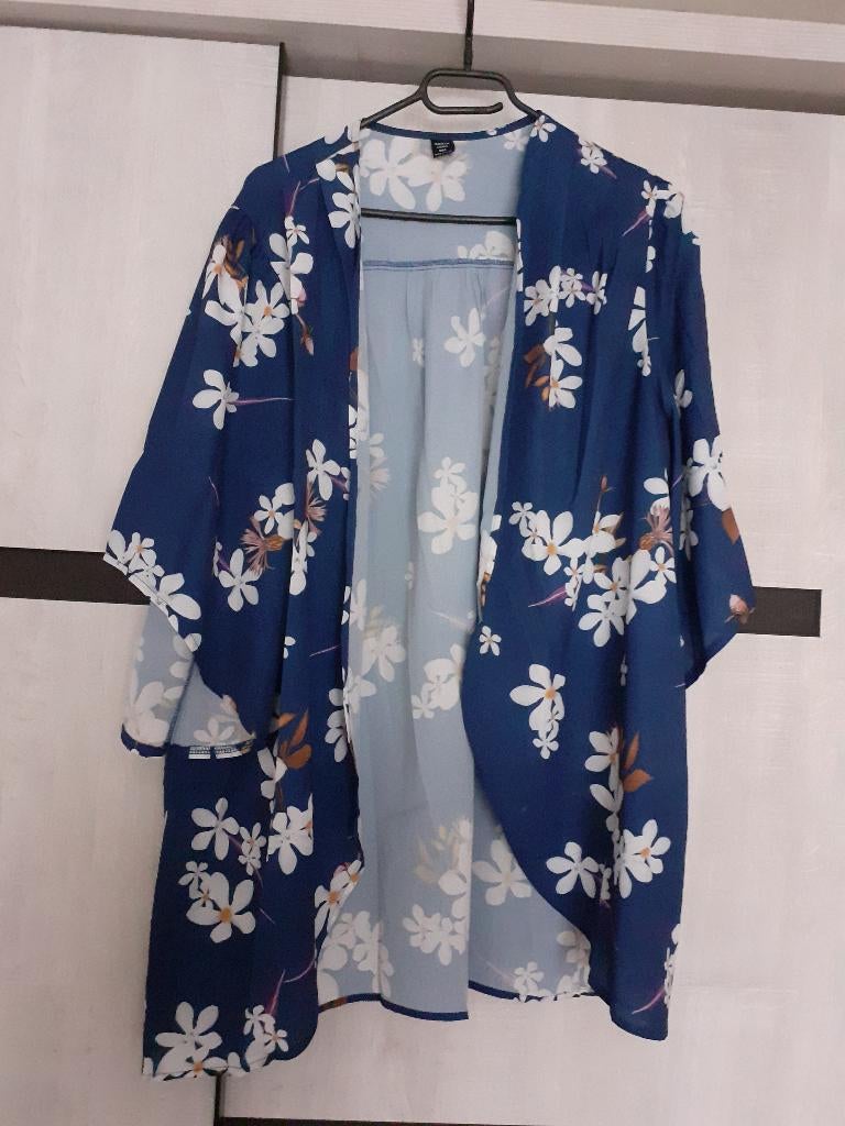 Kimonos été femme, Vêtements | Femmes, Vestes | Été, SHEIN, Enlèvement, Comme neuf