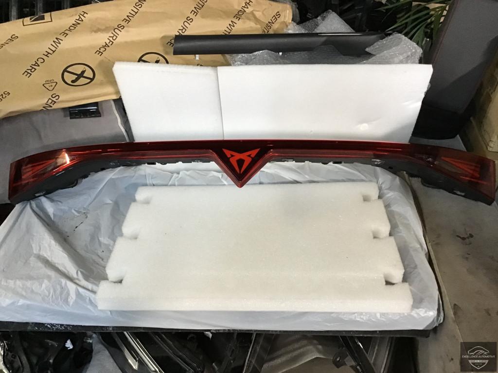 Cupra Leon 5FA Facelift Combi 24+ Led Achterlicht 5FE945307L, Auto-onderdelen, Verlichting, Seat, Gebruikt