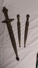 3 dolken uit Kazachstan ?, Verzamelen, Ophalen of Verzenden, Overige soorten, Zwaard of Sabel