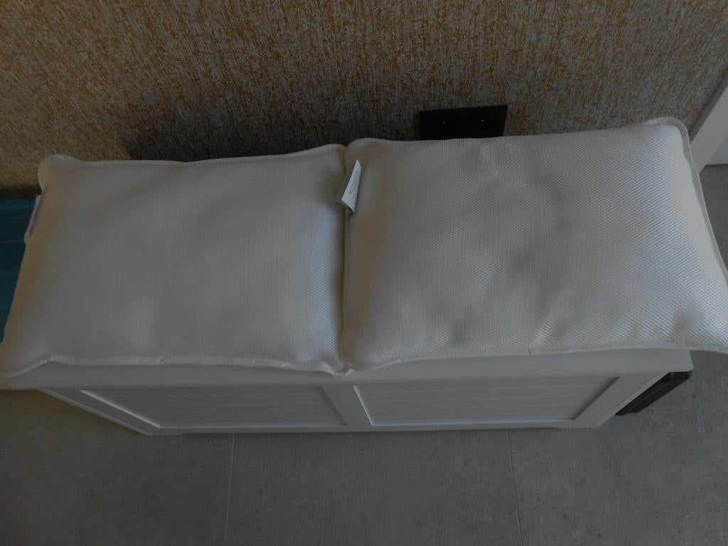 2 Splinternieuwe kinderkussens (EERSTE KUSSENS) 60 x 40 cm), Kinderen en Baby's, Ophalen, Jongetje of Meisje, Wit, Nieuw