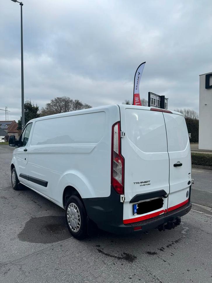Ford Transit 2,2d avec contrôle, 2 clefs, airco, TRES PROPRE, Auto's, Ford, Particulier, Transit, Diesel, Euro 6, Monovolume, 5 deurs