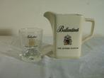 Vintage waterkan van Ballentine’s whiskey met glas., Ophalen of Verzenden, Zo goed als nieuw, Gebruiksvoorwerp