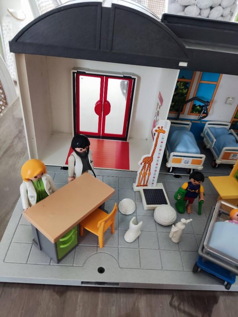Playmobil ziekenhuis met ambulance zonder geluid, Kinderen en Baby's, Speelgoed | Playmobil, Ophalen, Zo goed als nieuw, Los Playmobil