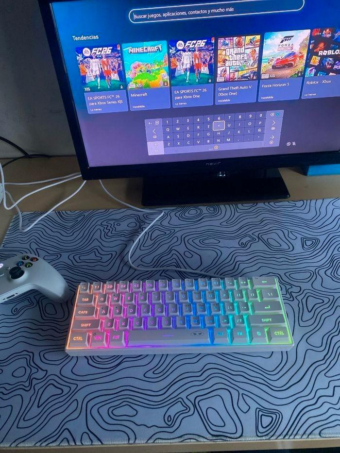 Clavier full white  pas cher, Informatique & Logiciels, Claviers, Neuf, Qwerty, Filaire, Ergonomique, Clavier gamer