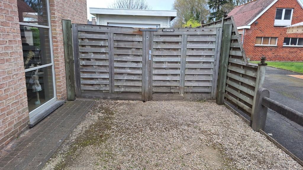 Tuinpoort in geïmpregneerd hout, Enlèvement