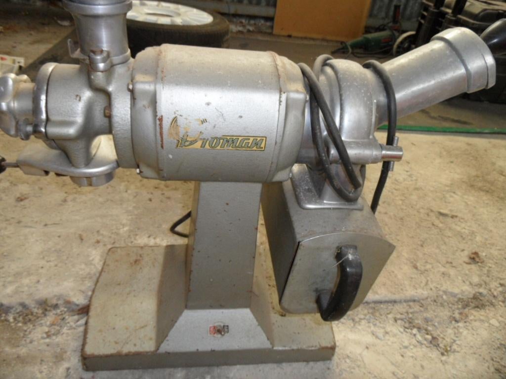 Oud koffiebonen/maal- en kaas/rasp -toestel, Ophalen