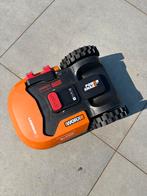 Landroid Worx robotmaaier met garage en kantenmaaier, Ophalen, Gebruikt, Bestuurbaar via app