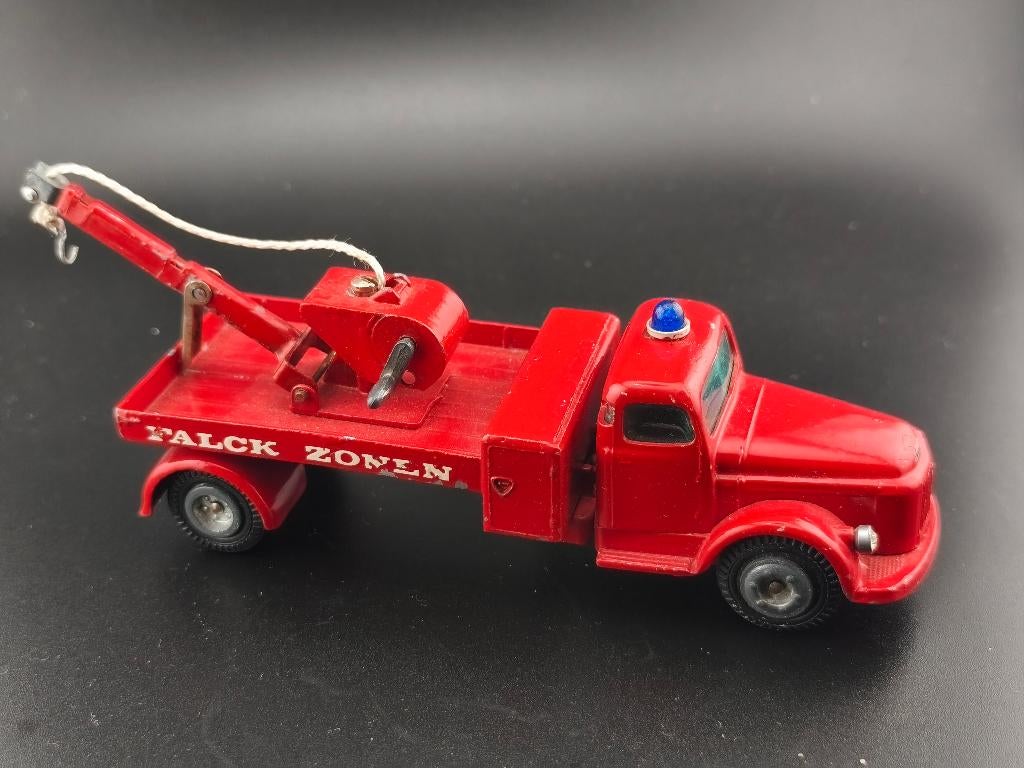 TEKNO DENMARK VOLVO BRANDWEERMAN FALCK ZONEN REF 436, Ophalen of Verzenden, Gebruikt, Bus of Vrachtwagen, Tekno