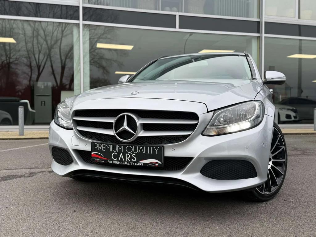 Mercedes-Benz C-CLASS 200 AUTOMAAT / TREKHAAK / PARKEERSENSO, Auto's, Mercedes-Benz, Stof, Gebruikt, 4 cilinders, 136 pk
