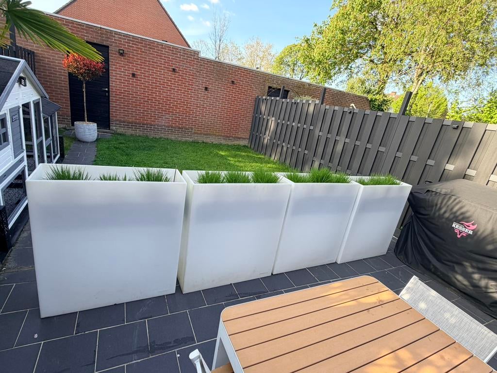 Bloembakken, Ophalen, Zo goed als nieuw