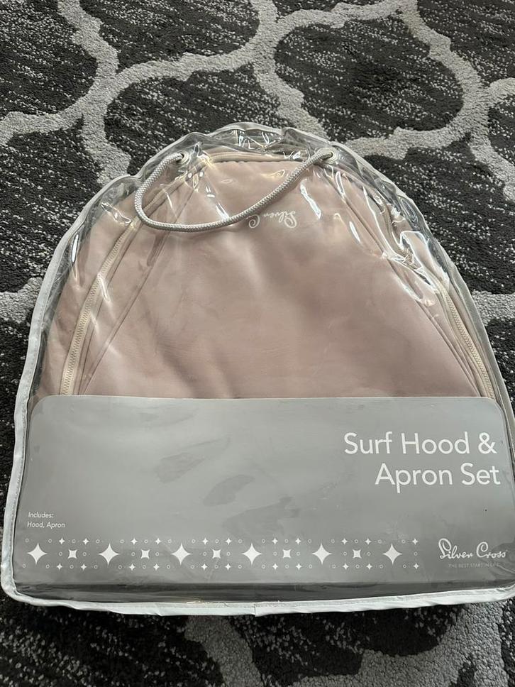 NEUF!! Pack Capote et Tablier Silver Cross Surf Sand, Bijoux, Sacs & Beauté, Trousses de toilette, Comme neuf, Beige, Enlèvement
