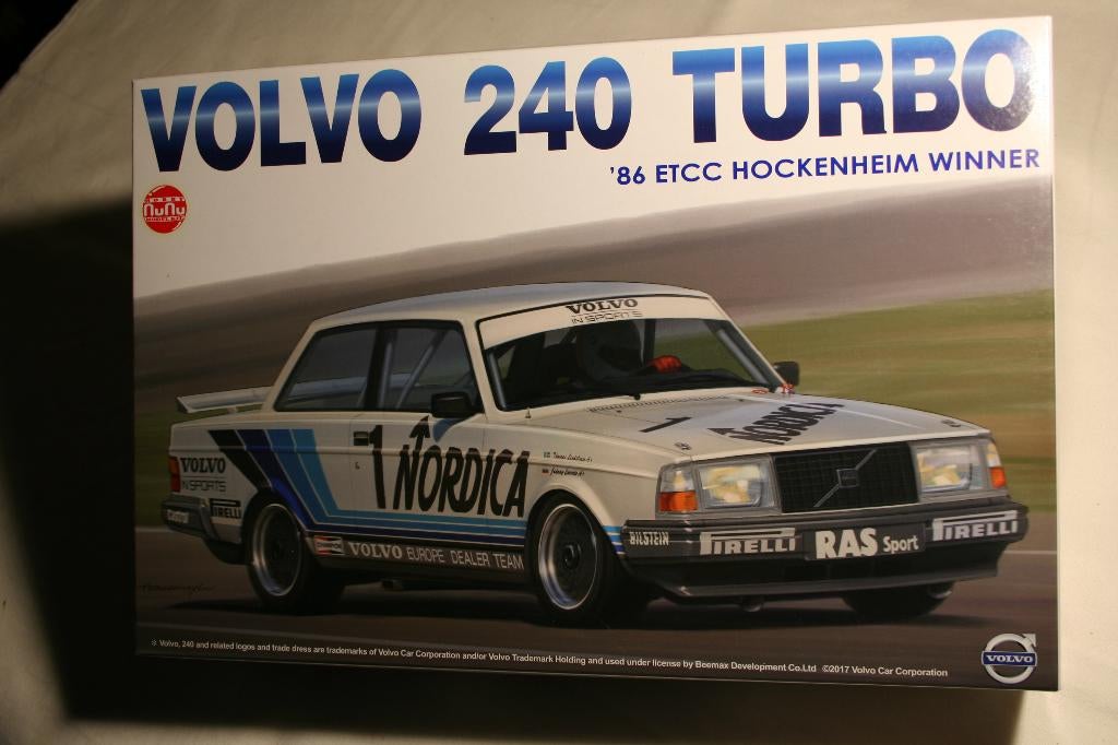 Platz/NuNu 1/24 Volvo 240 Turbo 1986 ETCC Hockenheim Winner, Hobby en Vrije tijd, Modelbouw | Auto's en Voertuigen, Ophalen of Verzenden