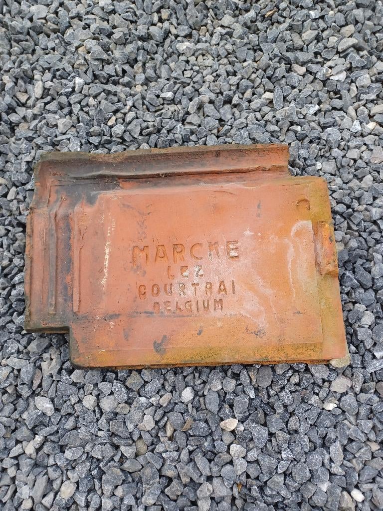 Dakpannen zwart 800 stuks, Doe-het-zelf en Bouw, Dakpannen en Dakbedekking, Ophalen, Gebruikt, Steen of Klei, Zwart