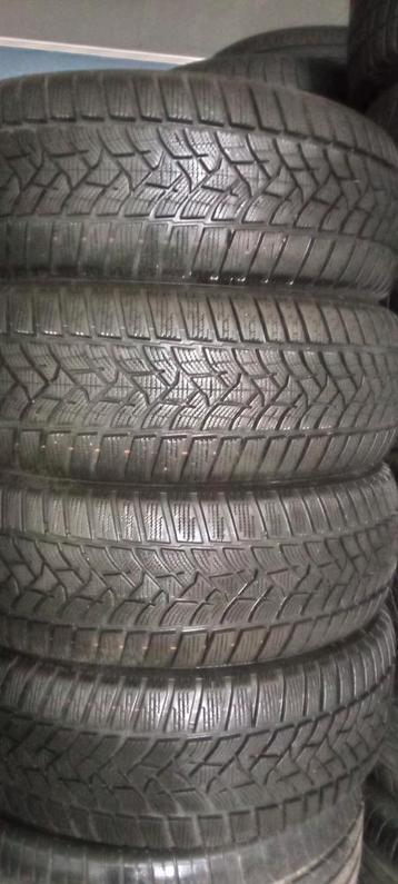 205/60/16 2056016 205/60R16 Dunlop d'hiver  disponible aux enchères