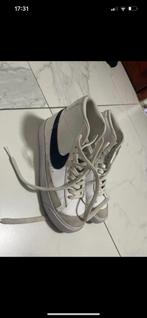 Nike basket, Sports & Fitness, Comme neuf, Chaussures