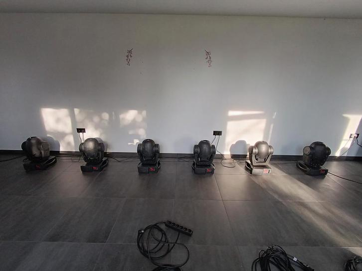 6x Martin Mac 250, Muziek en Instrumenten, Licht en Laser, Gebruikt, Licht, Kleur, Stroboscoopeffect, Ophalen
