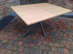 eettafel met stalen poot + 4 nieuwe stoelen!, Enlèvement, Comme neuf