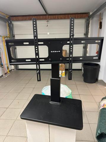 Tv-meubel beschikbaar voor biedingen