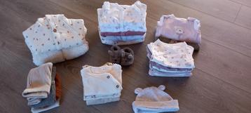 Baby kleding maat 50 beschikbaar voor biedingen