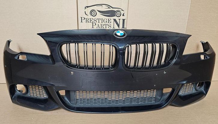 Voorbumper BMW 5 Serie F10 F11 M PAKKET Origineel 2009-2014, Auto-onderdelen, Carrosserie, Bumper, BMW, Voor, Gebruikt, Herkomst onderdeel bekend
