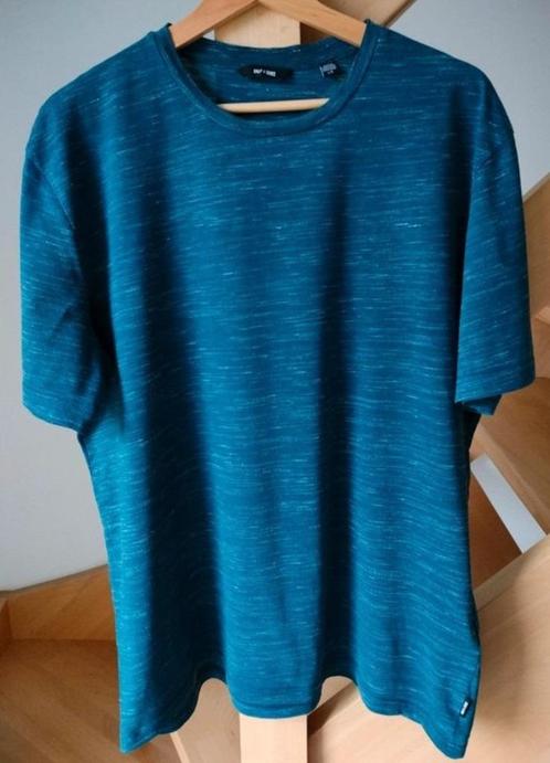 Heel mooie T-shirt Only and Sons. Maat: Large maar Medium ka, Kleding | Heren, T-shirts, Zo goed als nieuw, Maat 48/50 (M), Blauw