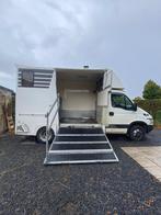 Paardencamionette te koop, Ophalen, Gebruikt, Polyester, 2-paards trailer
