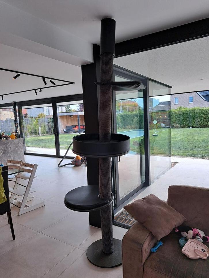 Plafondhoge krabpaal voor katten - Nordmann, Dieren en Toebehoren, Kattenmanden, Zo goed als nieuw, Ophalen