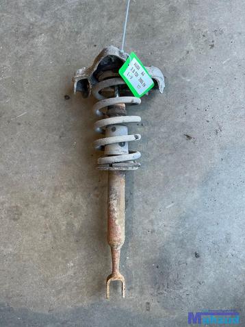 AUDI A4 B7 Links voor veerpoot 2004-2009 beschikbaar voor biedingen