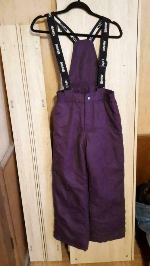 une salopette de ski taille 12 ans.Neuve, Enfants & Bébés, Vêtements enfant | Taille 152, Pantalon, Enlèvement ou Envoi