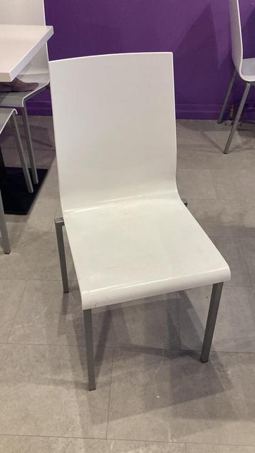 Witte stapelbare stoel, 24 stuks