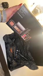 Coffret maquillage BE blockbuster, Comme neuf