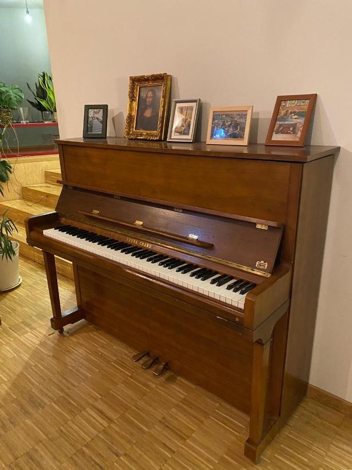 buffetpiano Young Chang, Musique & Instruments, Pianos, Utilisé, Piano, Brun, Enlèvement