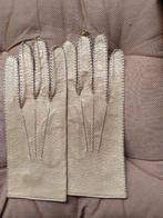 Gants vintage femme en cuir, Vêtements | Femmes, Bonnets, Écharpes & Gants, Enlèvement ou Envoi, Comme neuf, Gants