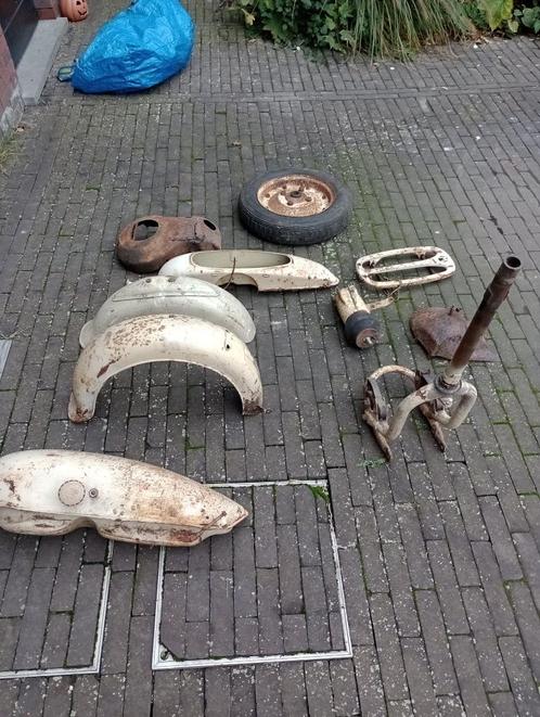 onderdelen motobécane mobyscooter, Motoren, Onderdelen | Oldtimers, Gebruikt, Ophalen