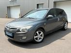 Hyundai i30 / 1.4i Benzine / Airco / Trekhaak / Gekeurd, Bedrijf, Handgeschakeld, Dealer onderhouden, USB