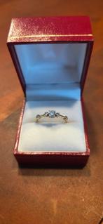 Trouwring verlovingsring 18 kt goud 5 diamanten van 0.45, Handtassen en Accessoires, Ringen, Ophalen, Zo goed als nieuw, Goud