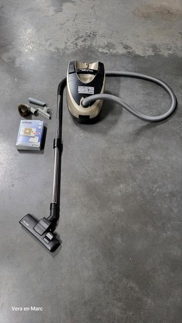 Nilfisk, Elektronische apparatuur, Ophalen, Zo goed als nieuw, Stofzuiger