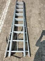 Ladder Schuifladder 3 delen, Doe-het-zelf en Bouw, Ophalen, Zo goed als nieuw, Ladder