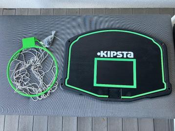 Basketbalring beschikbaar voor biedingen