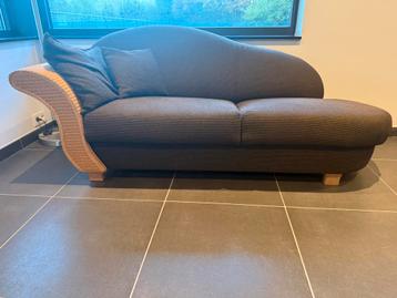 Longchair beschikbaar voor biedingen