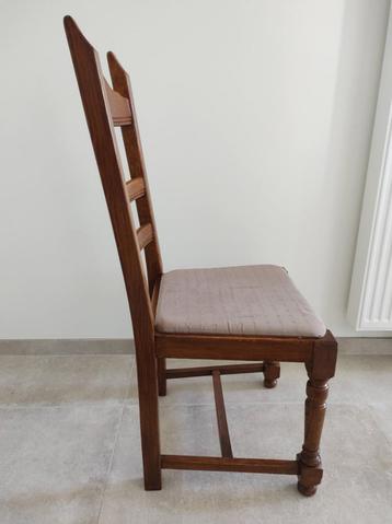 6 eetkamerstoelen beschikbaar voor biedingen