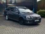 Toyota avansis benzine AUTOMAAT, Auto's, Toyota, Te koop, Zilver of Grijs, Benzine, Break